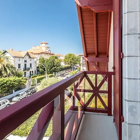 Pigola-splendid 3 Bedrooms Near Beaches דירה